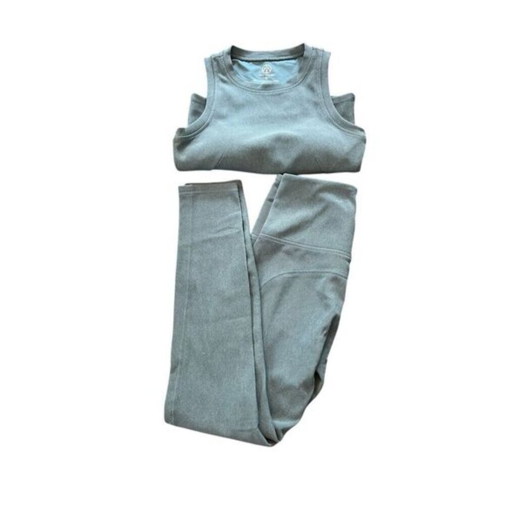Move Theology- Women’s Leggings and Top Set- Size Small- Green